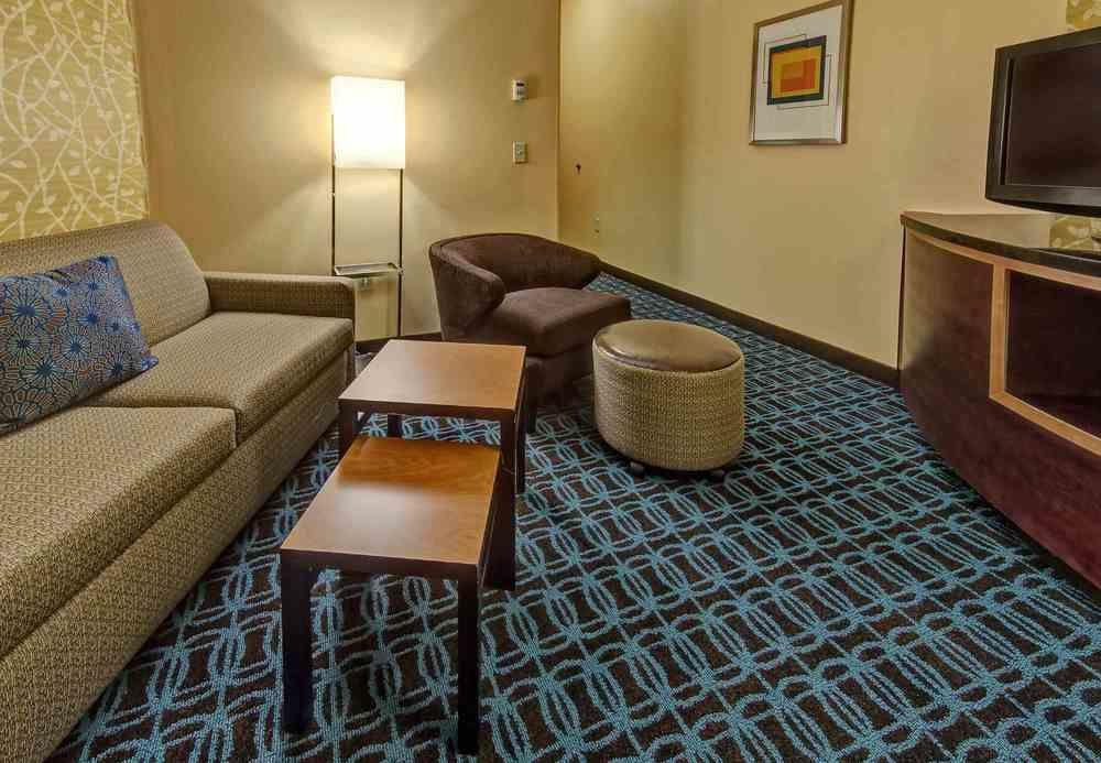 Fairfield Inn & Suites By Marriott Oklahoma City Nw Expressway/Warr Acres Bagian luar foto