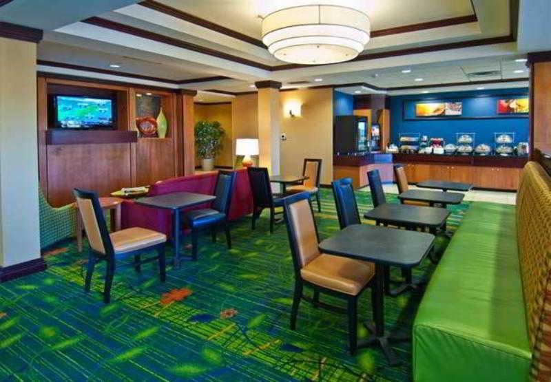 Fairfield Inn & Suites By Marriott Oklahoma City Nw Expressway/Warr Acres Restoran foto